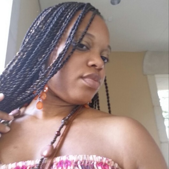 charlee25